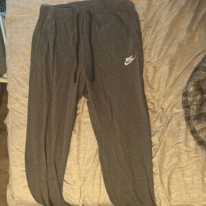 nike sweatpants size:s